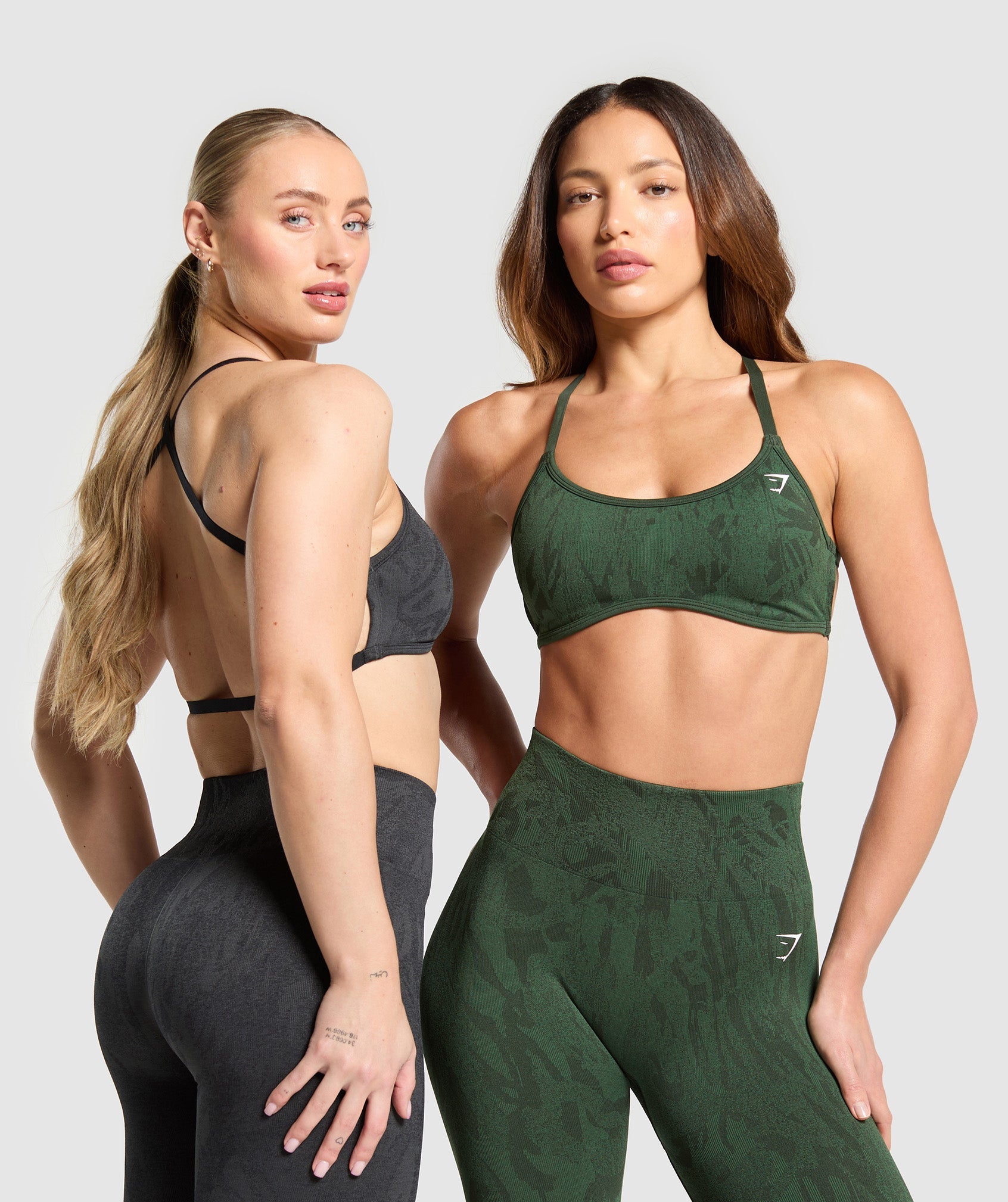 Adapt Camo Cross Back Sports Bra - Image 5