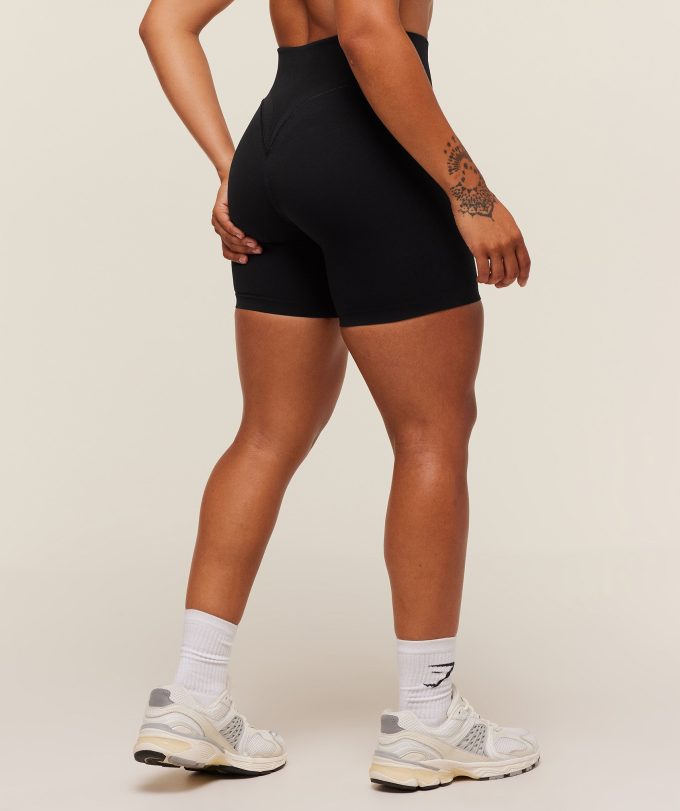 Activate Seamless Shorts