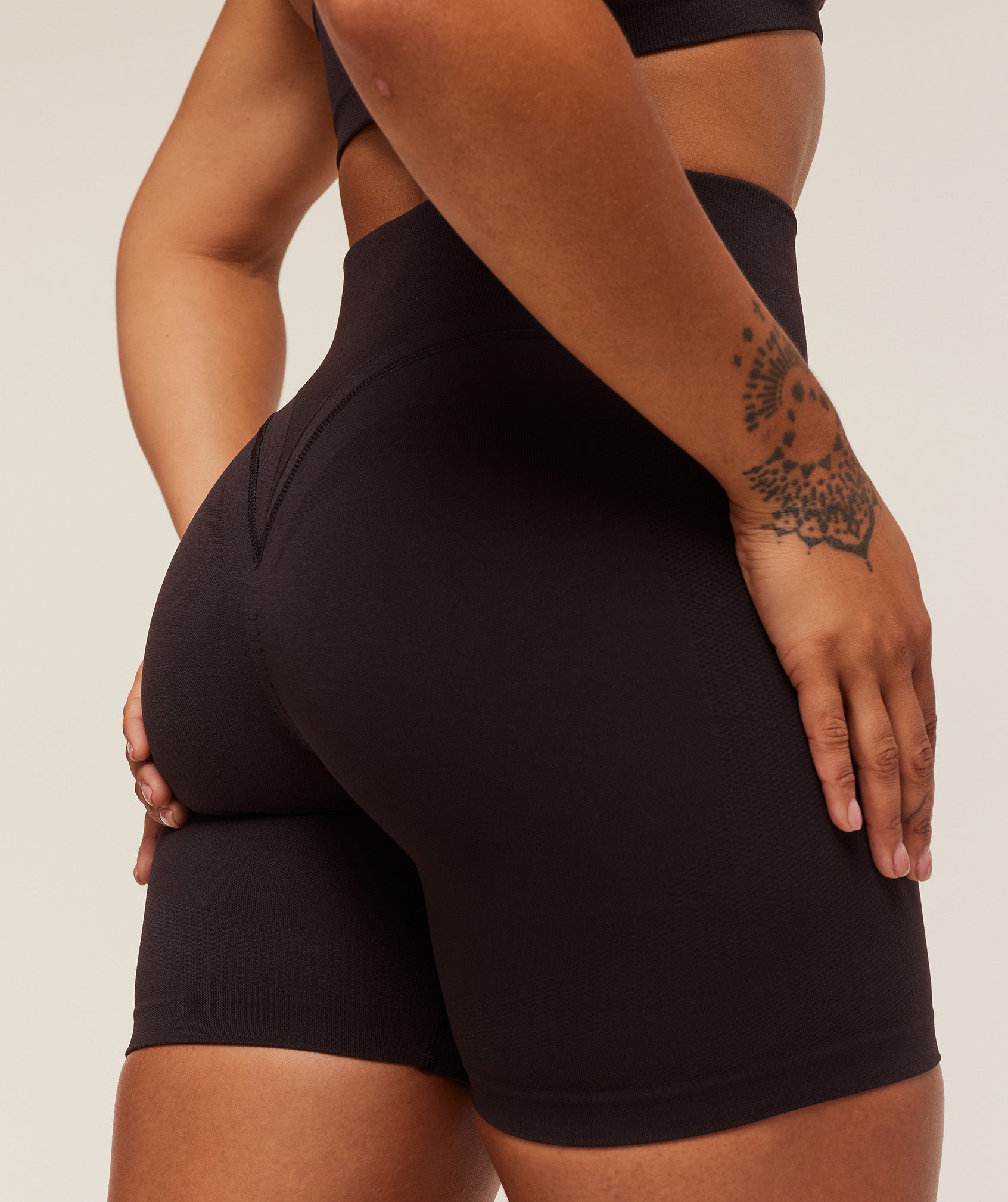 Activate Seamless Shorts - Image 5