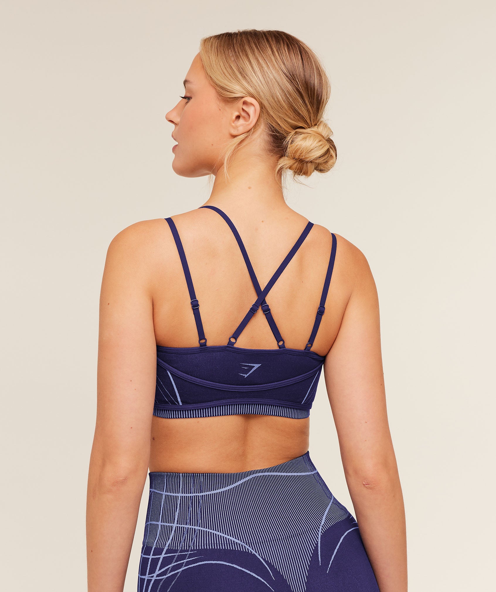 Apex Seamless Strappy Sports Bra - Image 2