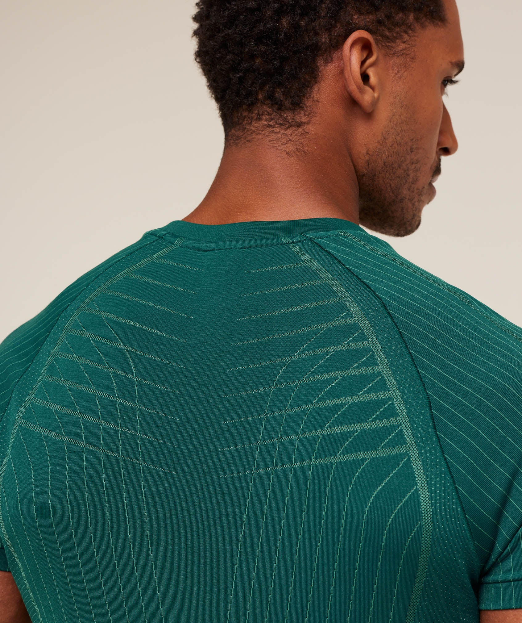Apex Seamless T-Shirt - Image 7