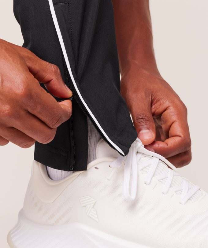Arrival Woven Block Joggers