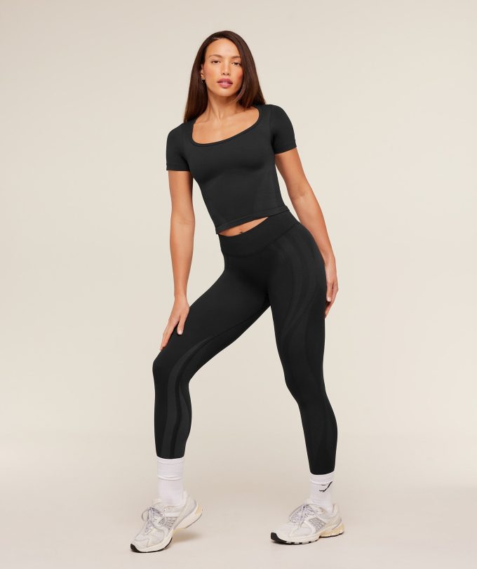Weekend Seamless Short Sleeve Top