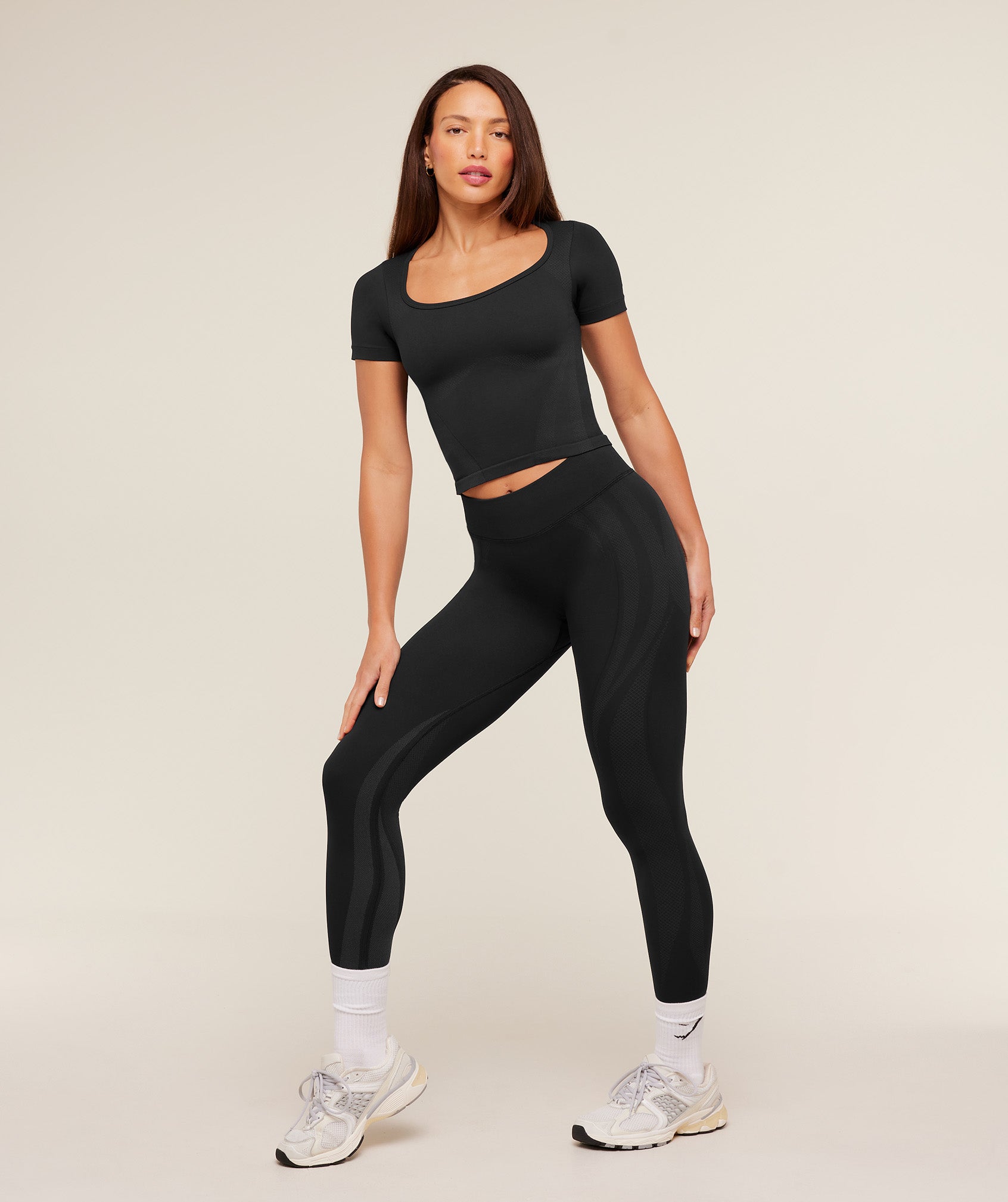 Weekend Seamless Short Sleeve Top - Image 3
