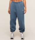 compound-blue-marl