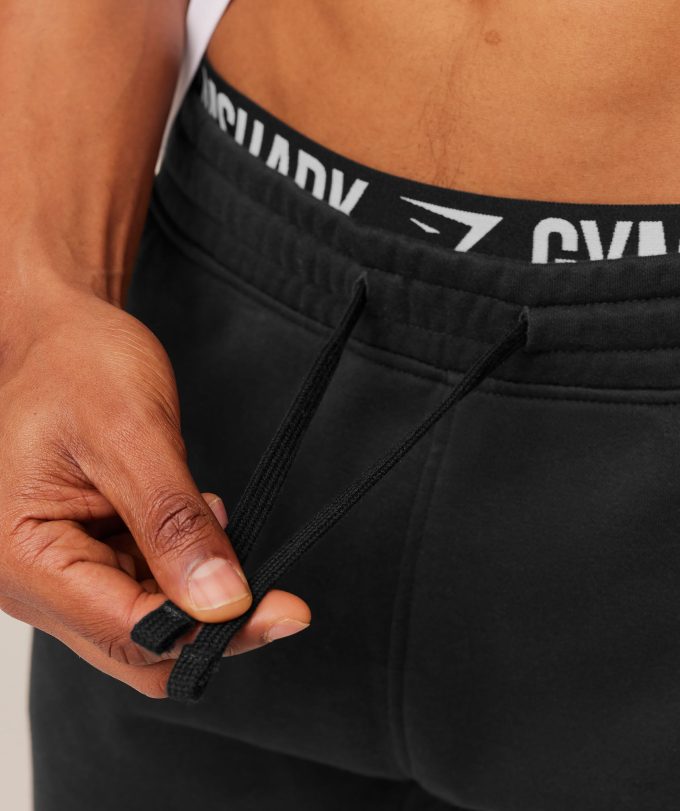 Crest 7" Shorts