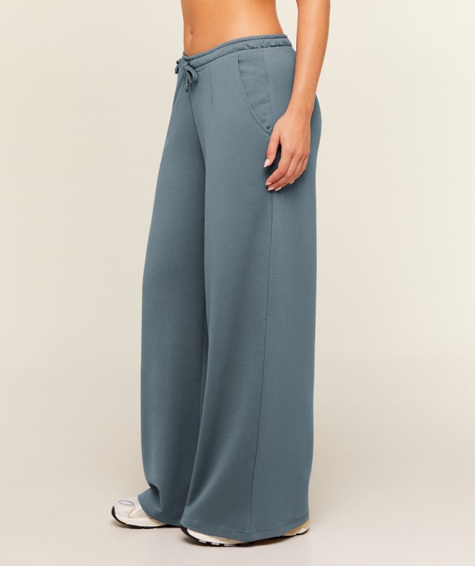 Lightweight Wide Leg Pants Regular