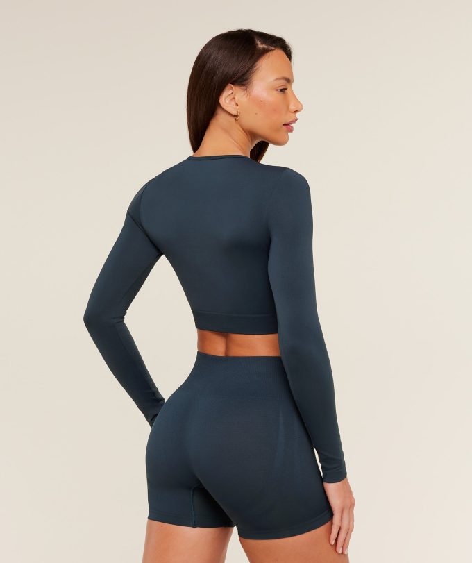 Everyday Seamless Long Sleeve Crop Top