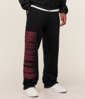 black-sets-red