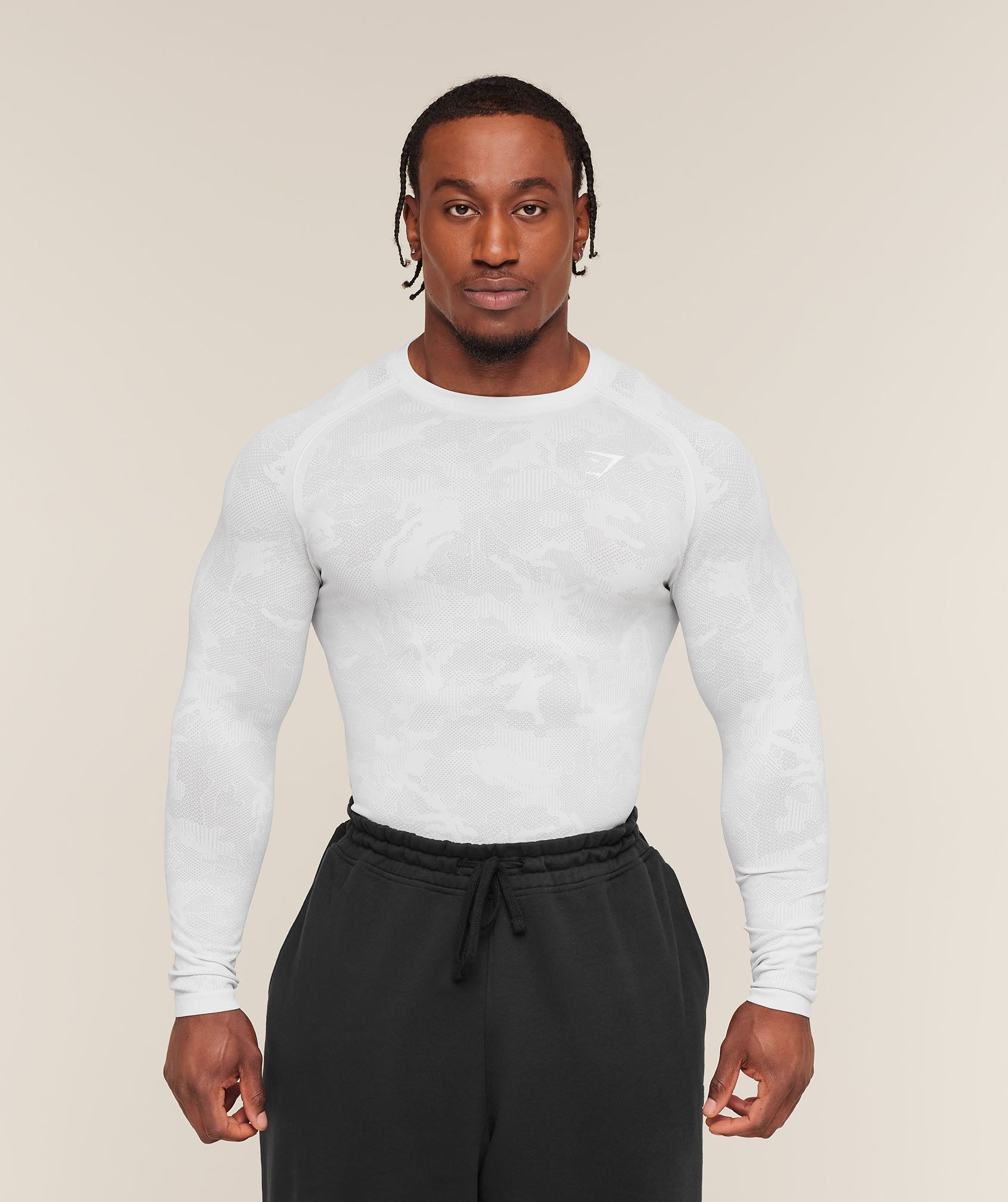 Geo Seamless Long Sleeve T-Shirt - Image 9
