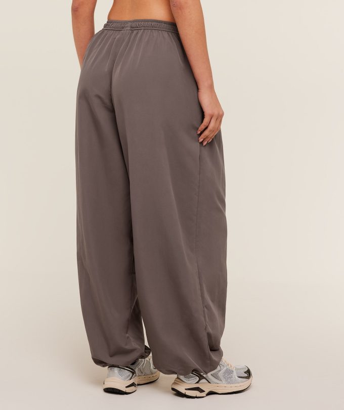 Weekend Lifestyle Parachute Pants