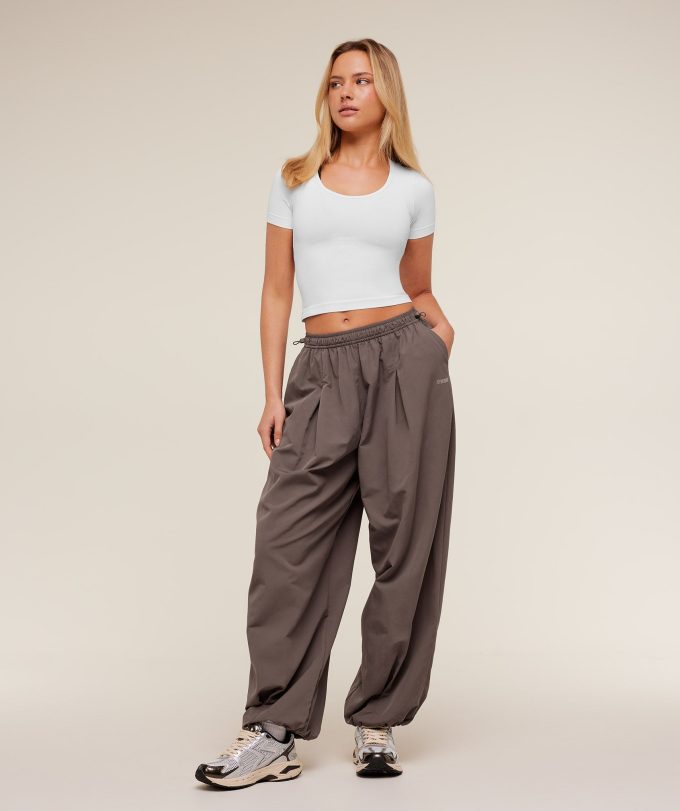 Weekend Lifestyle Parachute Pants