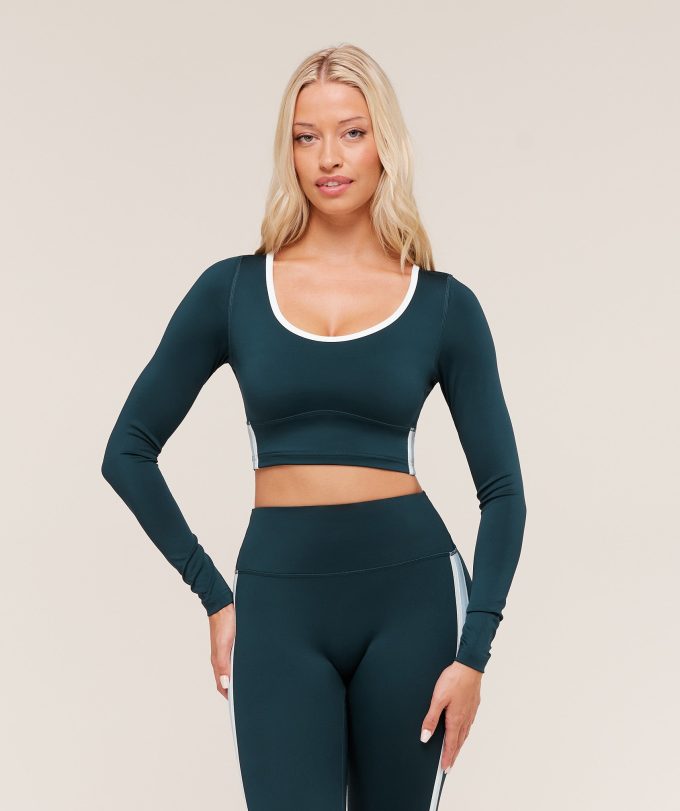 Piping Long Sleeve Crop Top