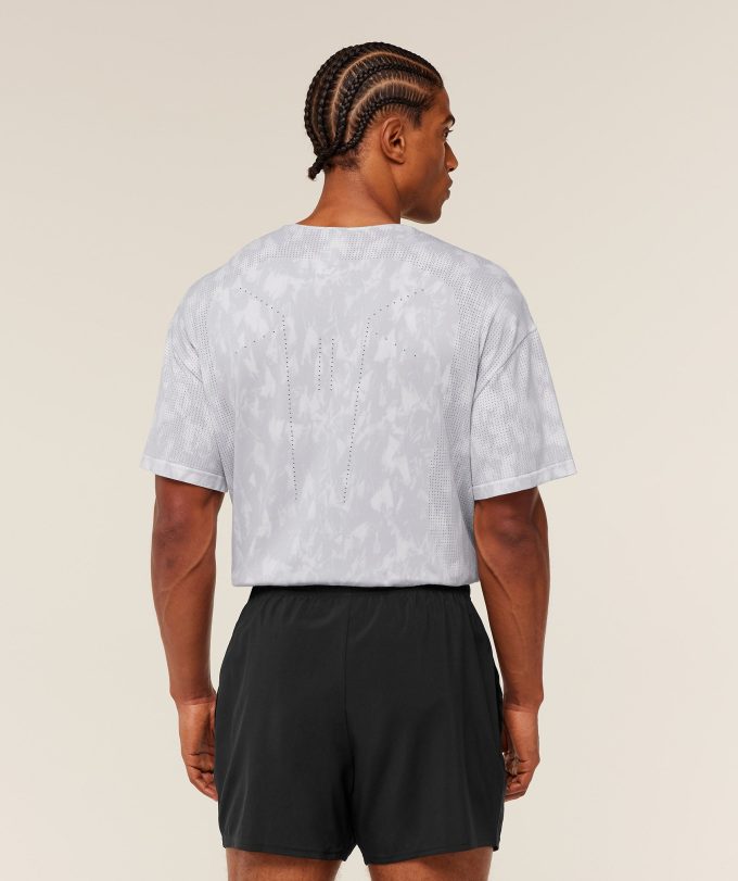Distance Seamless T-Shirt