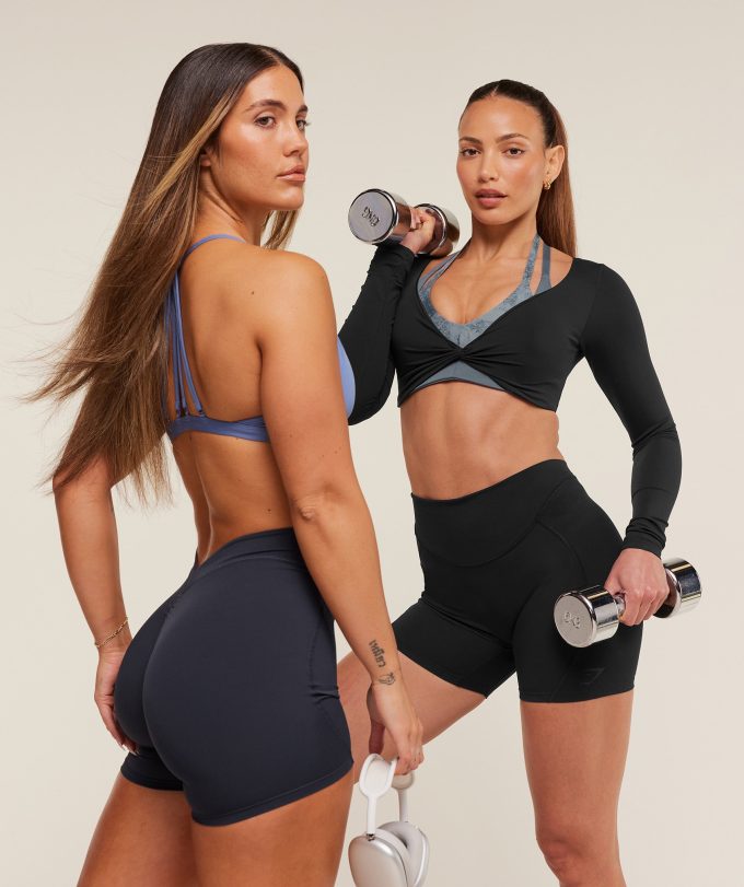 Lifting Dipped Waistband Shorts