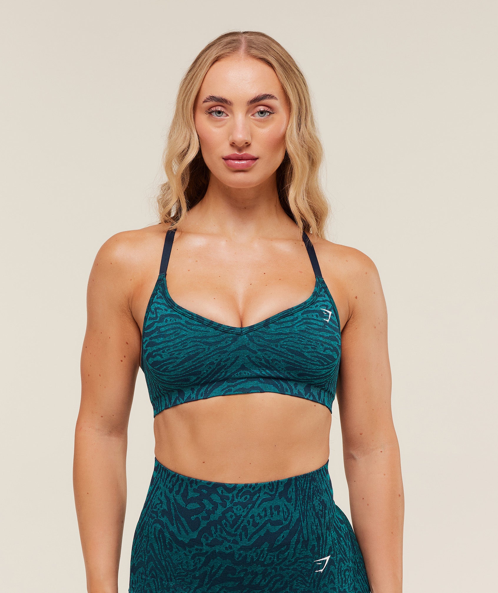 Adapt Animal Seamless Sports Bra - Image 9