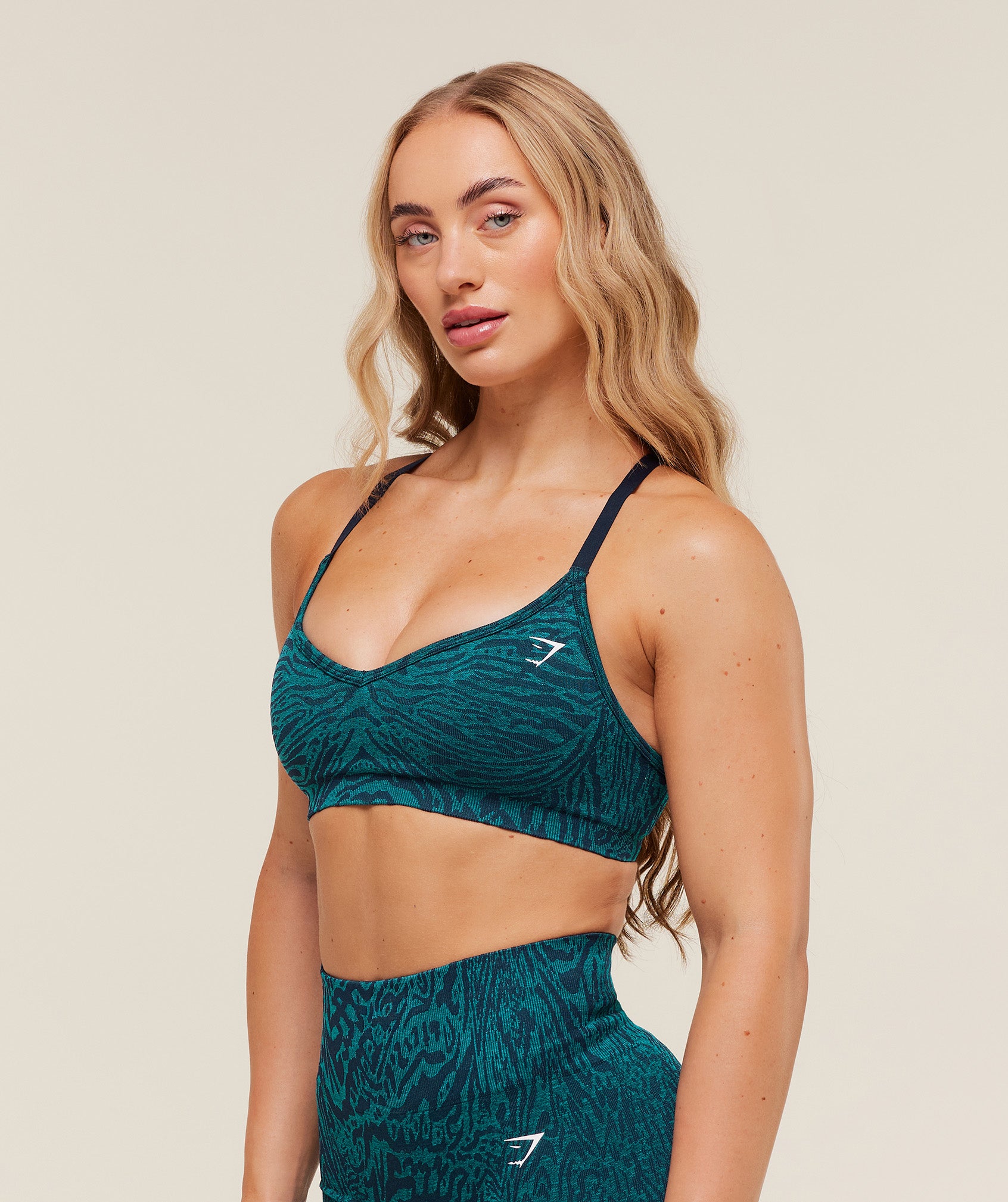 Adapt Animal Seamless Sports Bra - Image 3