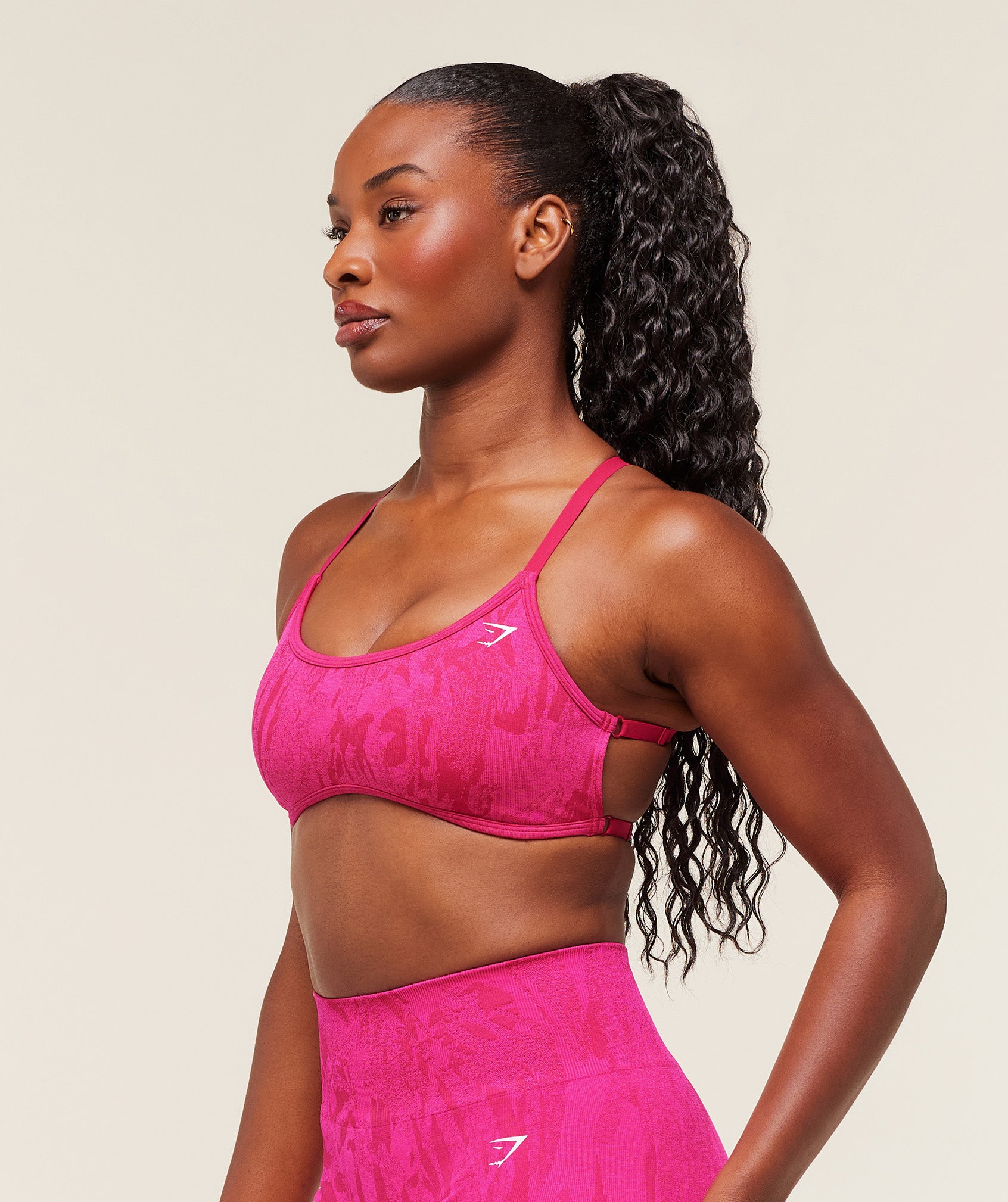 Adapt Camo Cross Back Sports Bra - Image 3