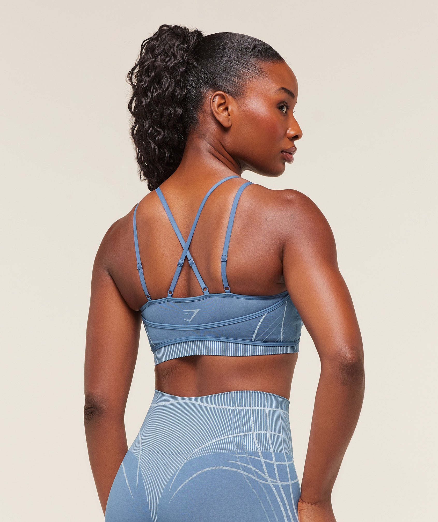 Apex Seamless Strappy Sports Bra - Image 2