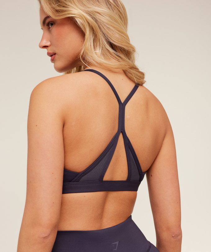Flow Light Support Sports Bra