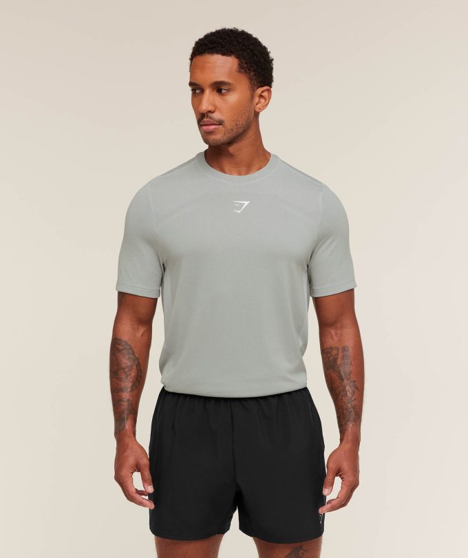 Lightweight Seamless T-Shirt