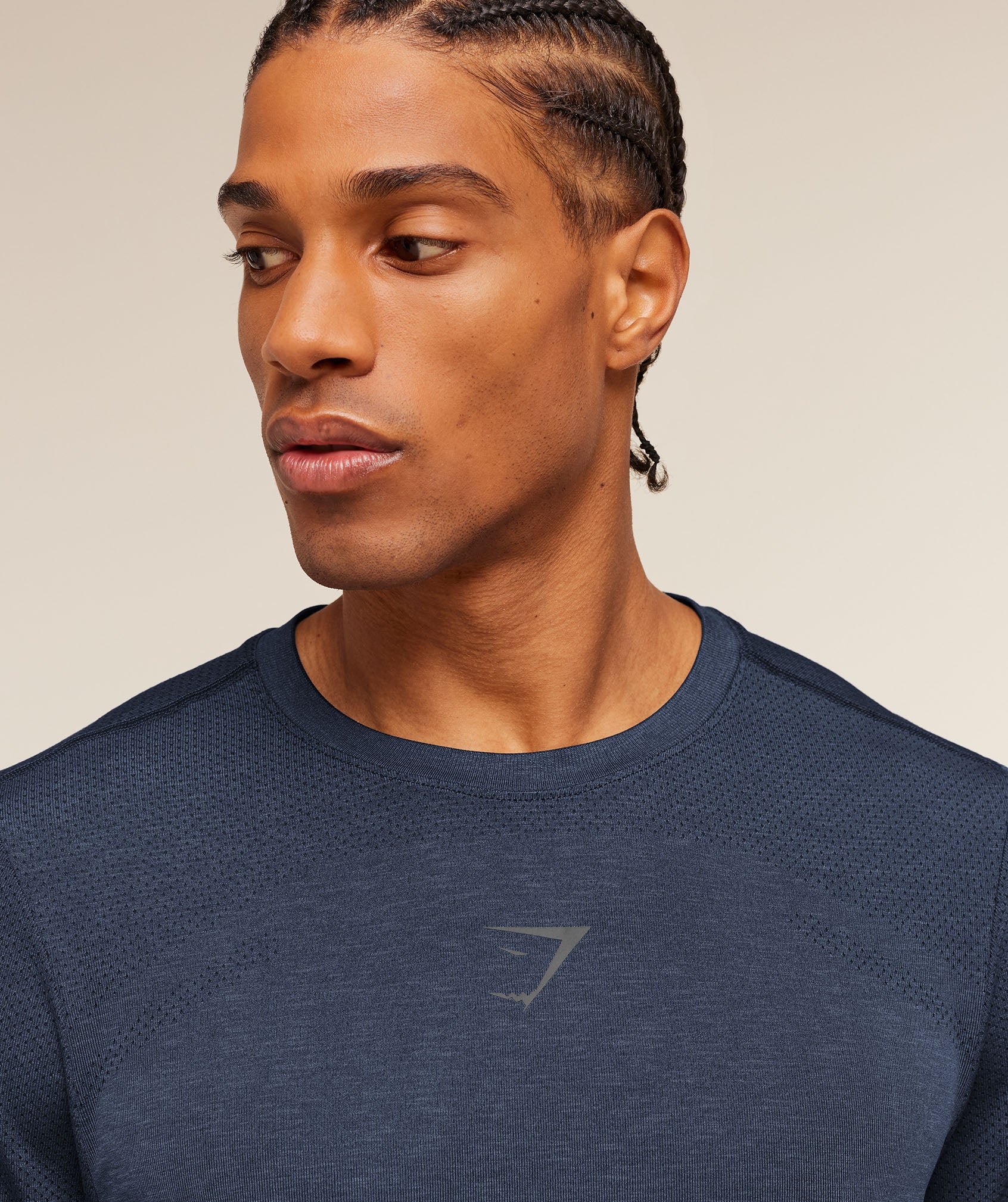 Lightweight Seamless T-Shirt - Image 6