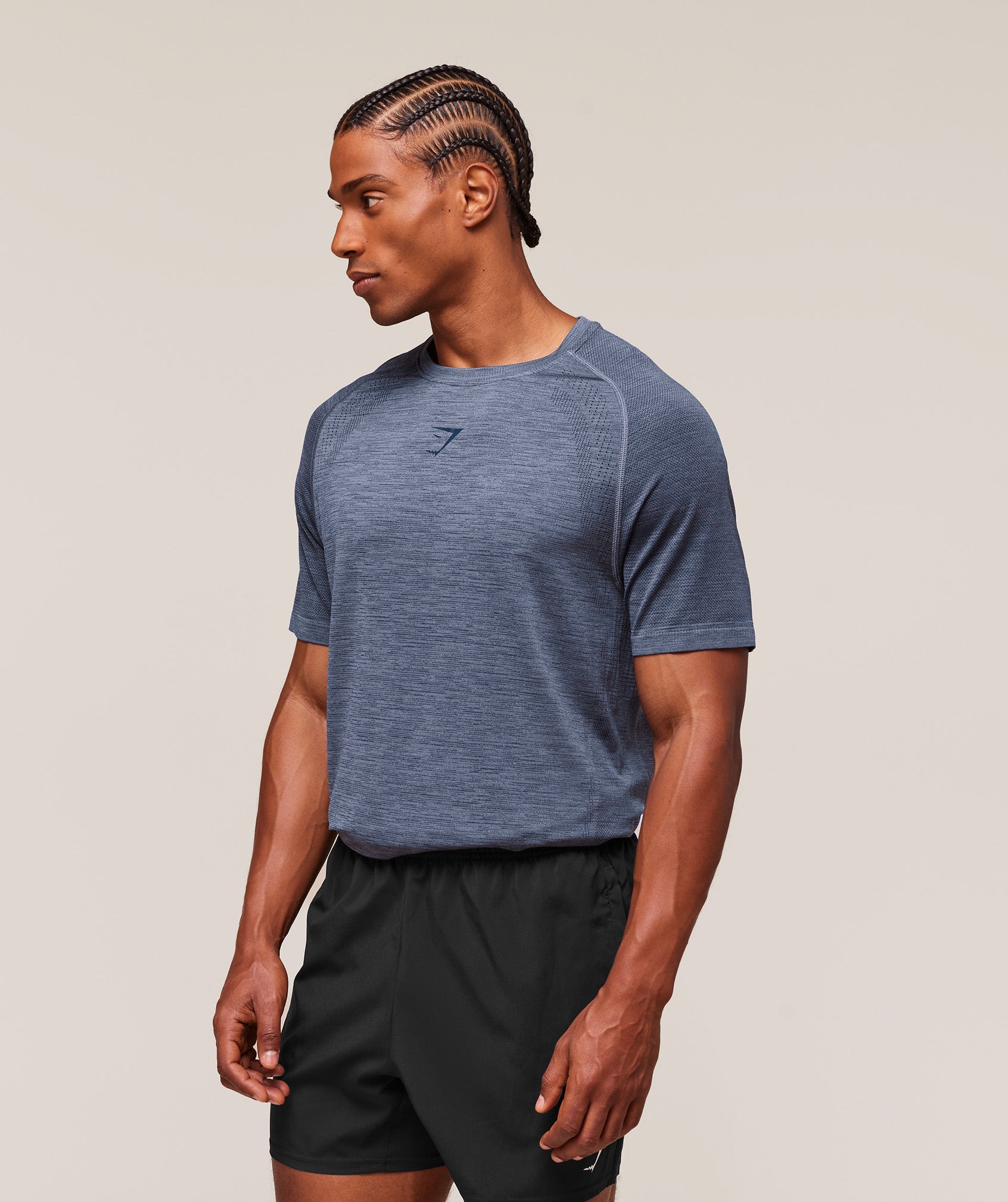 Versatile Seamless T-Shirt - Image 6