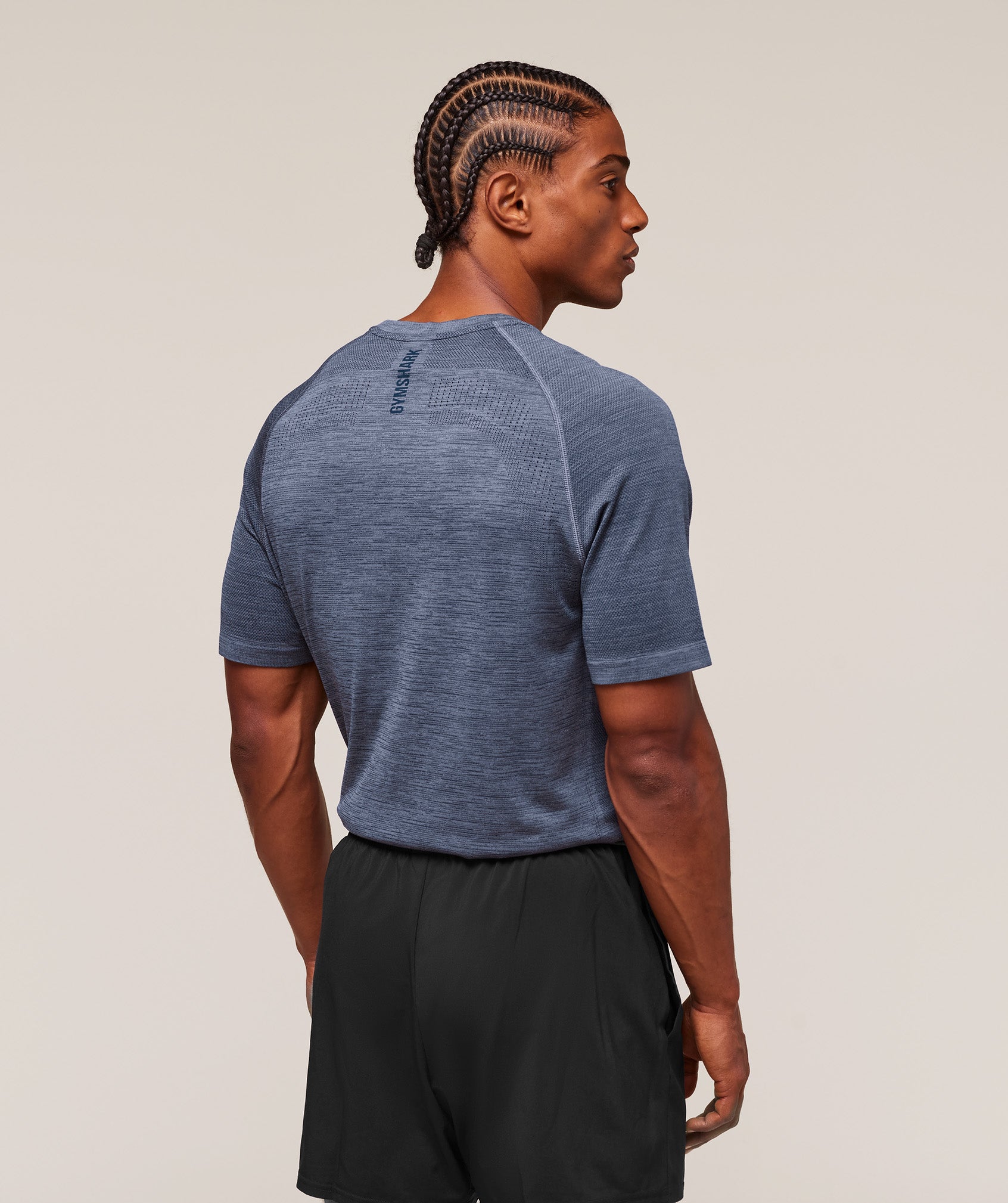 Versatile Seamless T-Shirt - Image 2