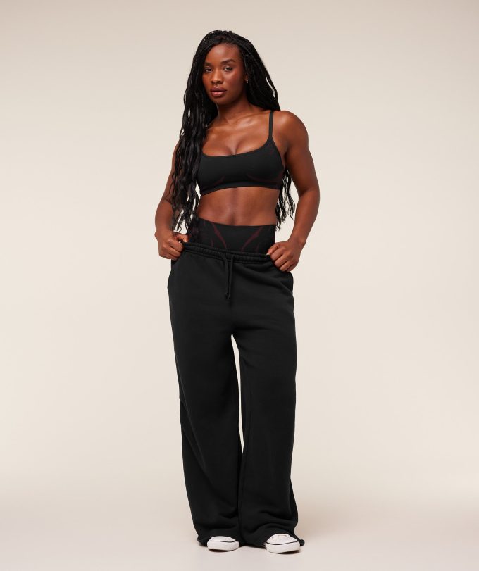 Pump Cover Structured Fleece Pant