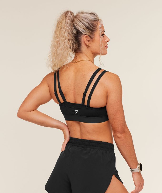 Interval Seamless Medium Support Sports Bra