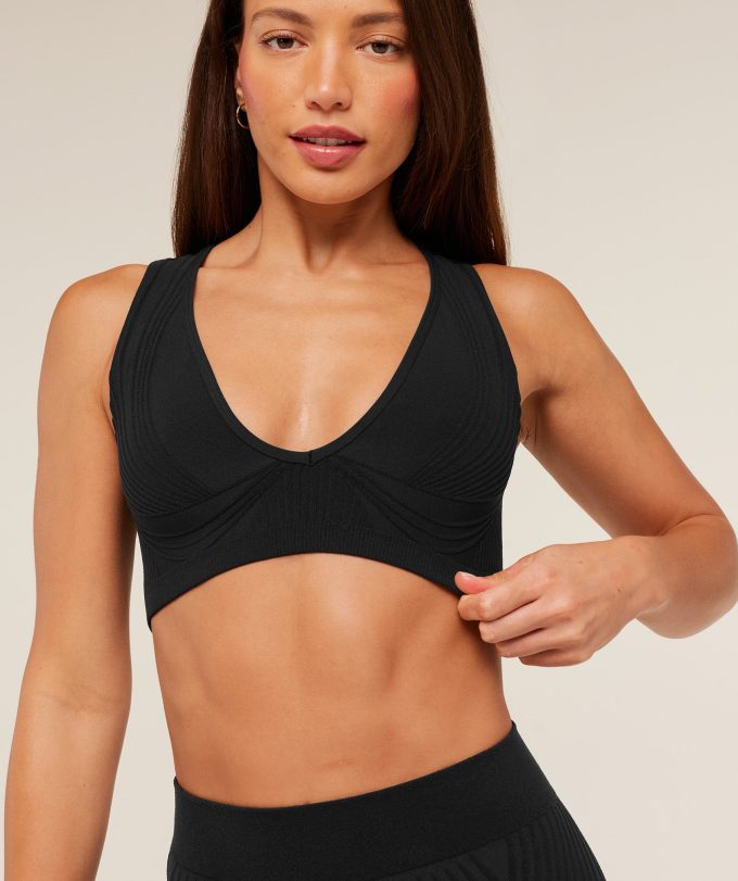 Luxe Light Support Sports Bra