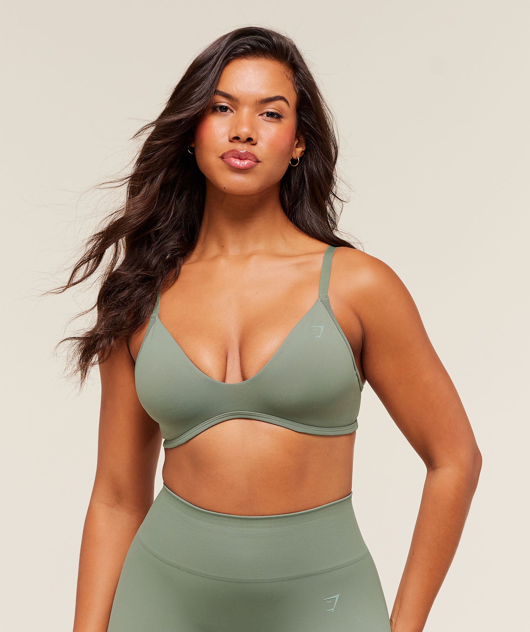 Soft Sculpt V-neck Sports Bra - Image 8