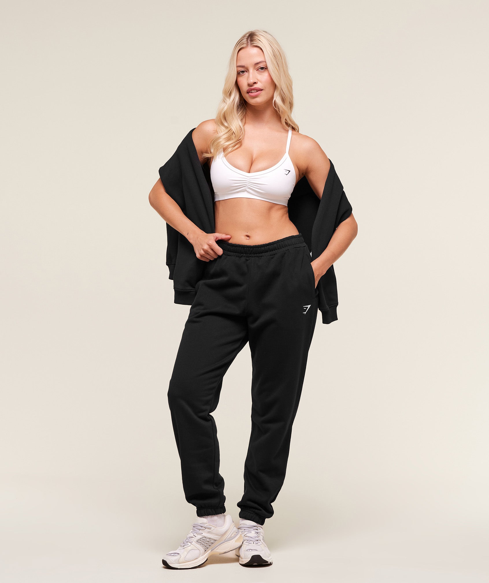 Training Regular Fleece Joggers - Image 8