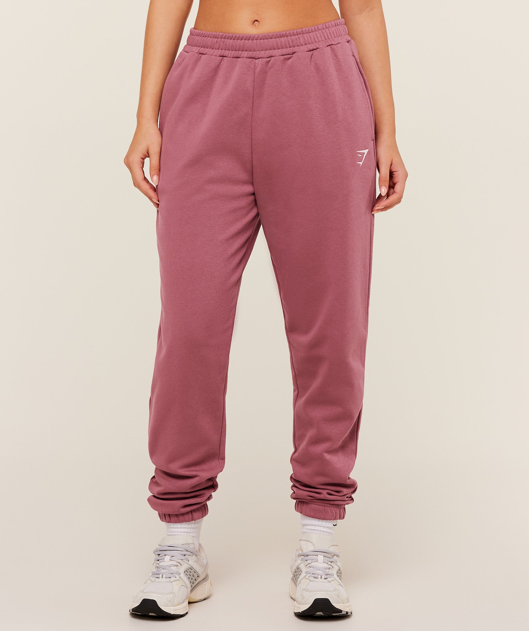 Training Regular Fleece Joggers - Image 2