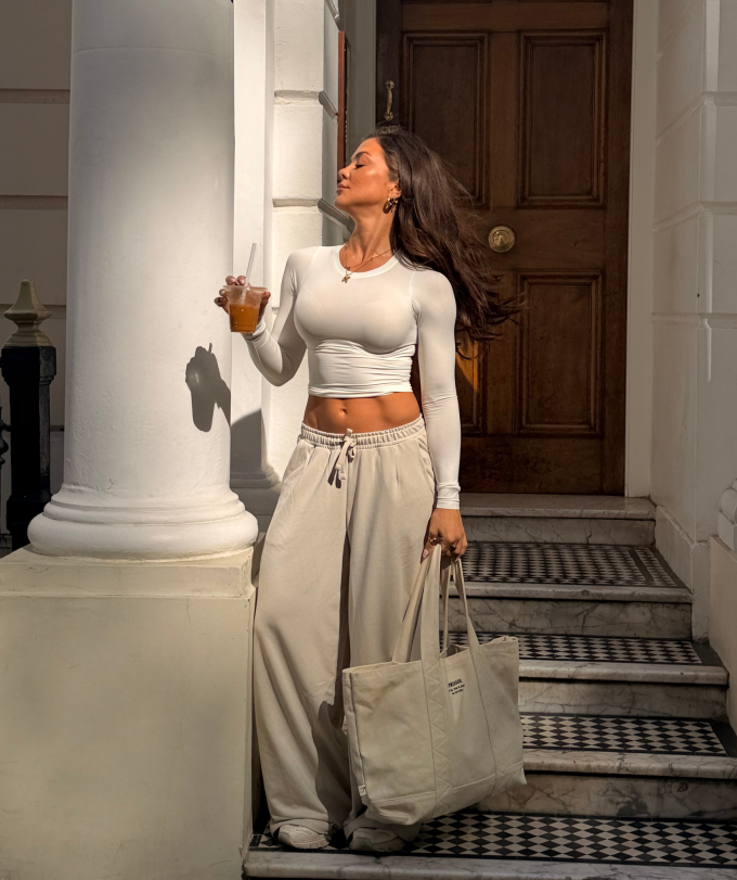 Lightweight Wide Leg Pants Regular