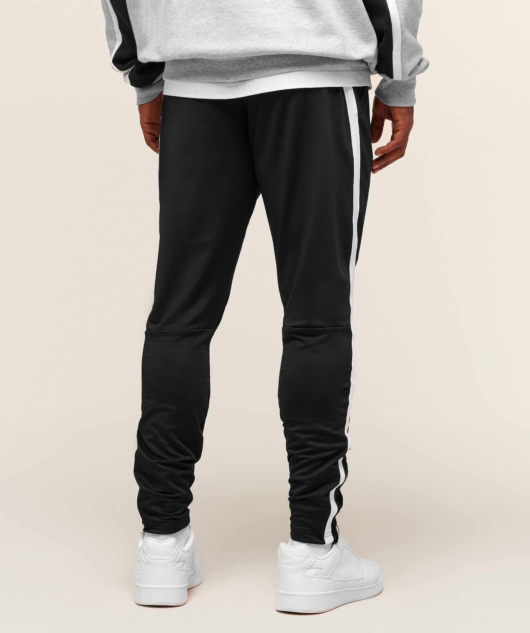 Campus Jogger - Image 3