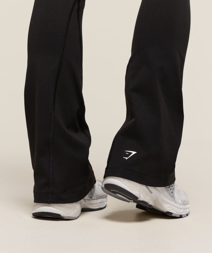 Vital Soft Flared Leggings