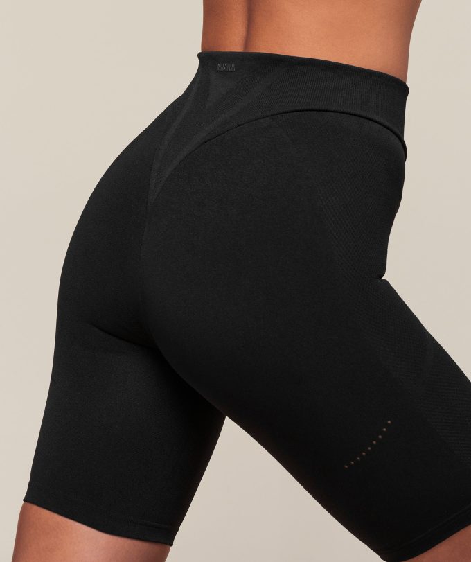 everywear Warp Knit Cycling Shortss
